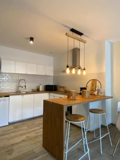 Charmante Maison Dans Le Vieux Douai Luaran gambar